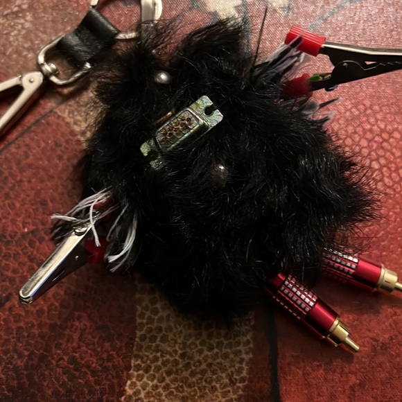 PRADA ROBOT REFUS FURRY KEYCHAIN BAG PURSE FUR KEY CHARM GIFT BOX SILVER LEATHER - Picture 11 of 16